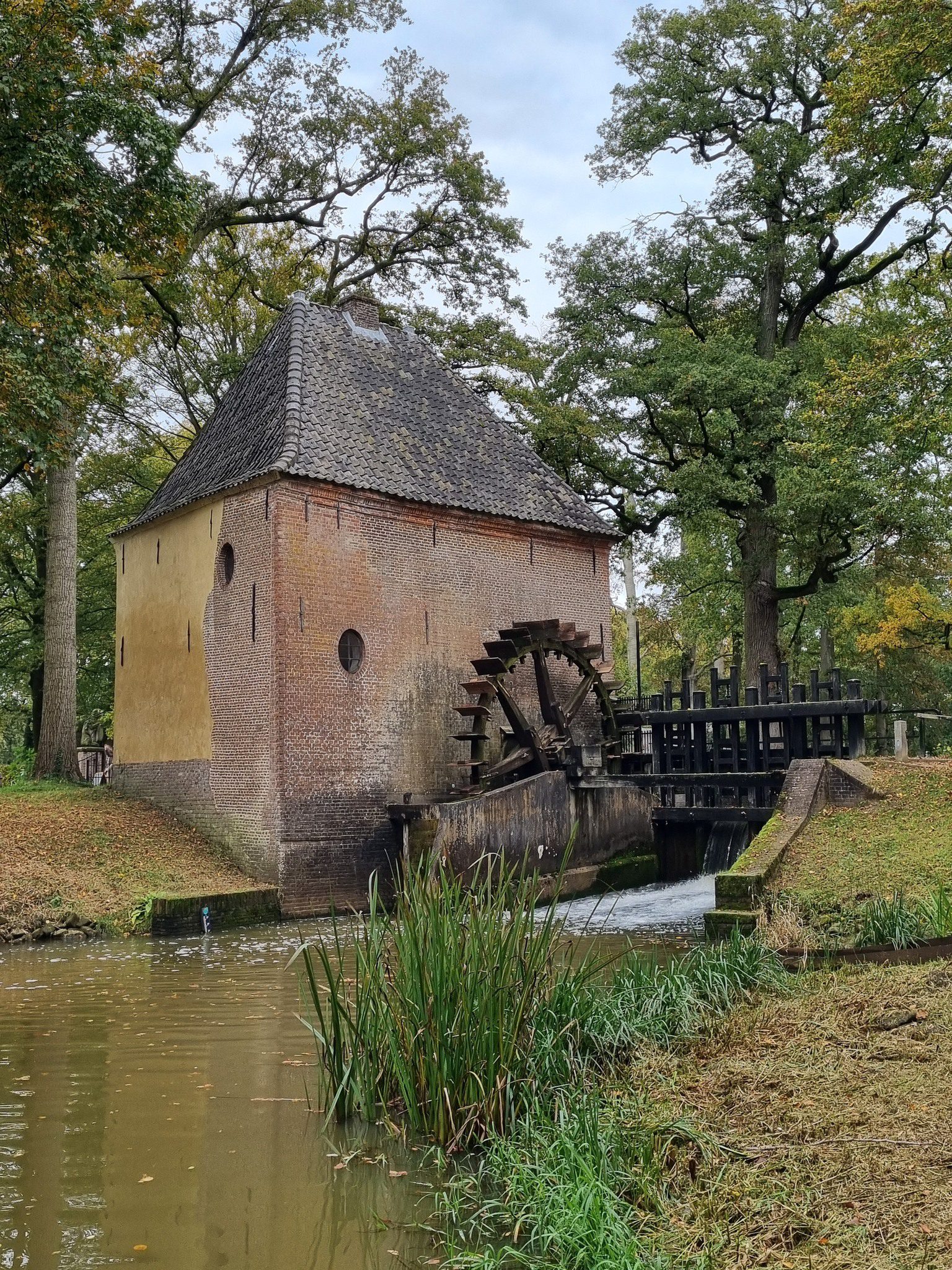 Watermolen kasteel Hakfort